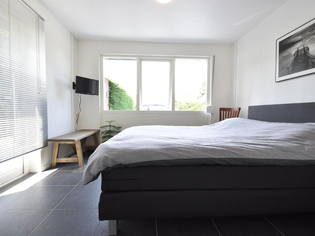 בראוניסה Holiday Home In Zeeland With Wide Views מראה חיצוני תמונה
